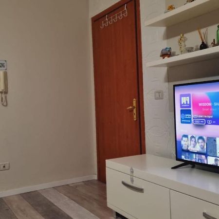Apartmán Liqeni Thate, Tirane Exteriér fotografie