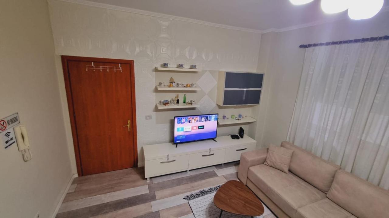 Apartmán Liqeni Thate, Tirane Exteriér fotografie